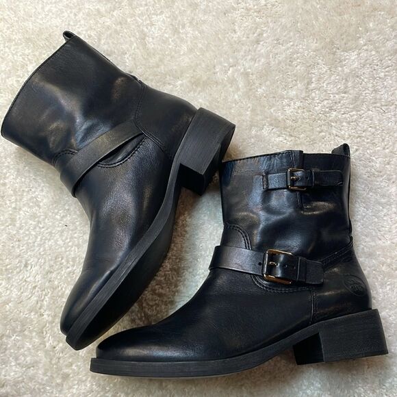 Tory Burch Black Leather Moto Boots Buckle Strap Ankle/Mid-Calf Boots Sz 7.5 - Picture 15 of 16